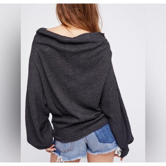 Free People We The Free Sz S Charcoal Skyline Thermal Top Sweater Off-shoulder - Picture 3 of 16